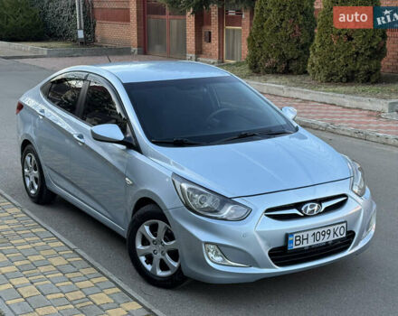 Синій Хендай Акцент, об'ємом двигуна 1.4 л та пробігом 142 тис. км за 8800 $, фото 15 на Automoto.ua