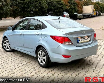 Синий Хендай Акцент, объемом двигателя 1.4 л и пробегом 49 тыс. км за 8750 $, фото 2 на Automoto.ua