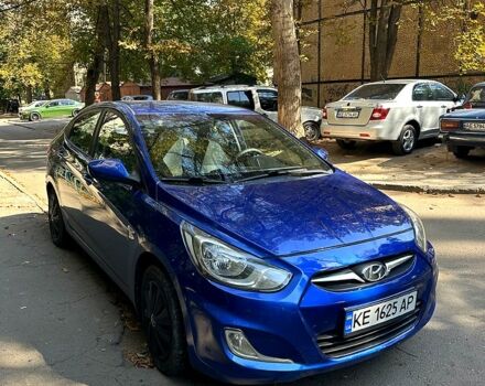 Синий Хендай Акцент, объемом двигателя 1.4 л и пробегом 195 тыс. км за 7000 $, фото 2 на Automoto.ua