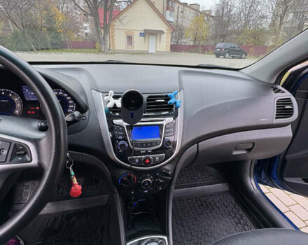 Синий Хендай Акцент, объемом двигателя 1.4 л и пробегом 148 тыс. км за 7500 $, фото 7 на Automoto.ua