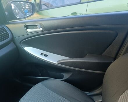 Синій Хендай Акцент, об'ємом двигуна 1.4 л та пробігом 107 тис. км за 6200 $, фото 18 на Automoto.ua