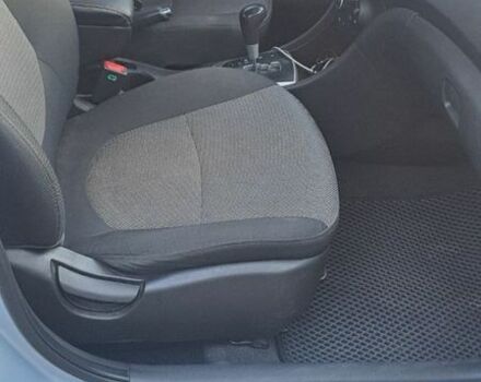 Синій Хендай Акцент, об'ємом двигуна 1.4 л та пробігом 240 тис. км за 6500 $, фото 5 на Automoto.ua