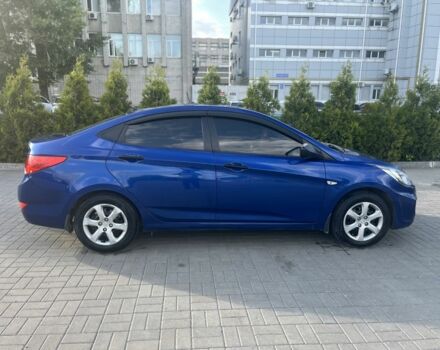 Синий Хендай Акцент, объемом двигателя 1.4 л и пробегом 163 тыс. км за 7500 $, фото 1 на Automoto.ua