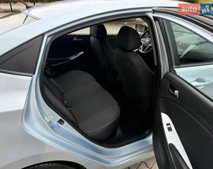 Синій Хендай Акцент, об'ємом двигуна 1.4 л та пробігом 49 тис. км за 8750 $, фото 37 на Automoto.ua