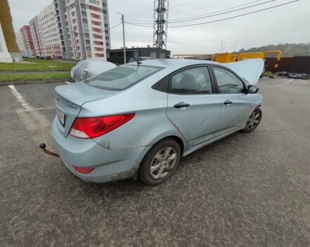 Хендай Акцент 2011 в Харькове на Automoto.ua Синий Хендай Акцент, объемом двигателя 1.4 л и пробегом 188 тыс. км за 2000 $, фото 2 на Automoto.ua