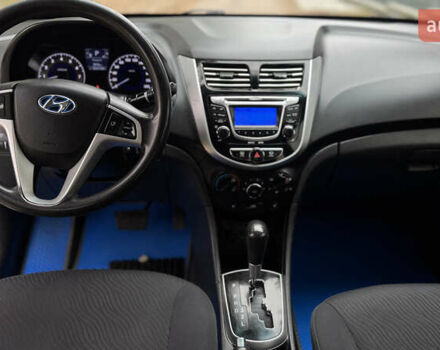 Синий Хендай Акцент, объемом двигателя 1.59 л и пробегом 265 тыс. км за 6950 $, фото 19 на Automoto.ua