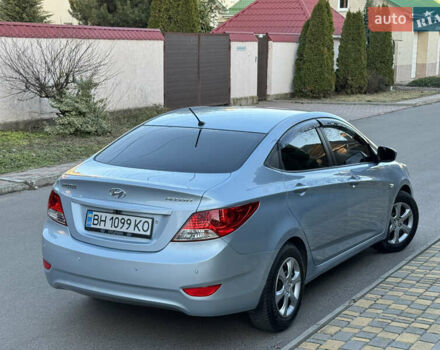 Синій Хендай Акцент, об'ємом двигуна 1.4 л та пробігом 142 тис. км за 8800 $, фото 5 на Automoto.ua