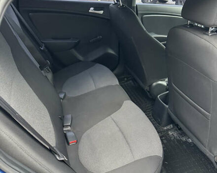 Синий Хендай Акцент, объемом двигателя 1.4 л и пробегом 110 тыс. км за 6700 $, фото 7 на Automoto.ua