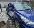 Синий Хендай Акцент, объемом двигателя 1.6 л и пробегом 240 тыс. км за 2200 $, фото 1 на Automoto.ua