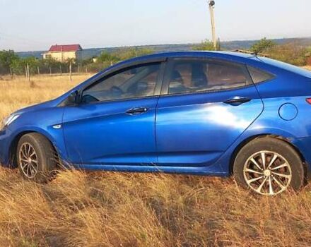Синий Хендай Акцент, объемом двигателя 1.4 л и пробегом 215 тыс. км за 5900 $, фото 5 на Automoto.ua