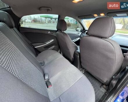 Синий Хендай Акцент, объемом двигателя 1.4 л и пробегом 168 тыс. км за 6600 $, фото 10 на Automoto.ua