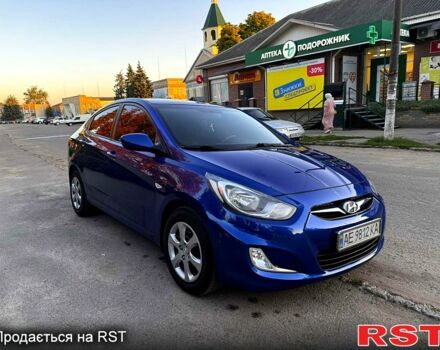 Синий Хендай Акцент, объемом двигателя 1.4 л и пробегом 150 тыс. км за 7500 $, фото 1 на Automoto.ua