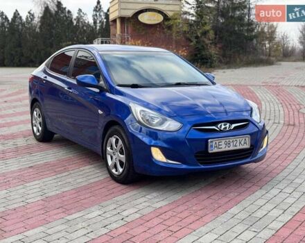 Синий Хендай Акцент, объемом двигателя 1.4 л и пробегом 168 тыс. км за 6600 $, фото 2 на Automoto.ua