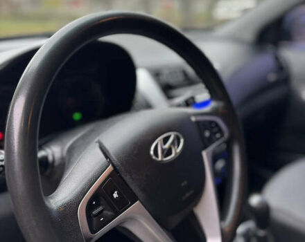 Синий Хендай Акцент, объемом двигателя 1.4 л и пробегом 189 тыс. км за 6750 $, фото 17 на Automoto.ua