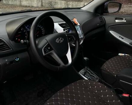 Синий Хендай Акцент, объемом двигателя 1.4 л и пробегом 146 тыс. км за 6600 $, фото 4 на Automoto.ua