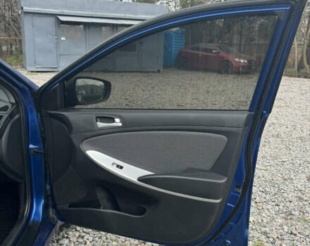 Синий Хендай Акцент, объемом двигателя 1.4 л и пробегом 307 тыс. км за 6700 $, фото 17 на Automoto.ua