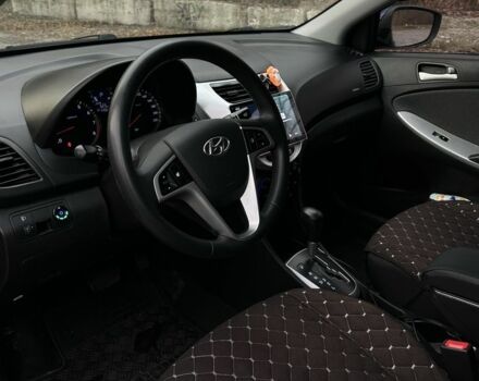 Синий Хендай Акцент, объемом двигателя 1.4 л и пробегом 165 тыс. км за 6300 $, фото 6 на Automoto.ua