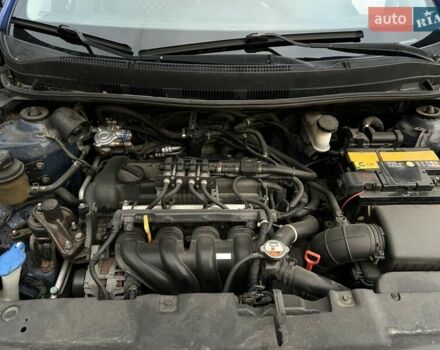 Синий Хендай Акцент, объемом двигателя 1.4 л и пробегом 146 тыс. км за 6600 $, фото 6 на Automoto.ua