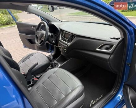 Синій Хендай Акцент, об'ємом двигуна 1.37 л та пробігом 82 тис. км за 11999 $, фото 13 на Automoto.ua