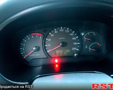 Синий Хендай Акцент, объемом двигателя 1.3 л и пробегом 210 тыс. км за 3000 $, фото 7 на Automoto.ua