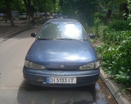 Синий Хендай Акцент, объемом двигателя 1.3 л и пробегом 300 тыс. км за 1000 $, фото 1 на Automoto.ua