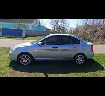 Синий Хендай Акцент, объемом двигателя 1.4 л и пробегом 113 тыс. км за 4800 $, фото 1 на Automoto.ua