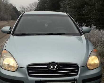 Синий Хендай Акцент, объемом двигателя 1.4 л и пробегом 247 тыс. км за 4500 $, фото 1 на Automoto.ua