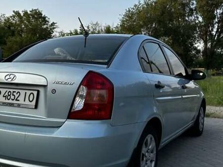 Хендай Акцент 2008 в Запорожье на Automoto.ua Синий Хендай Акцент, объемом двигателя 1.4 л и пробегом 170 тыс. км за 4350 $, фото 1 на Automoto.ua