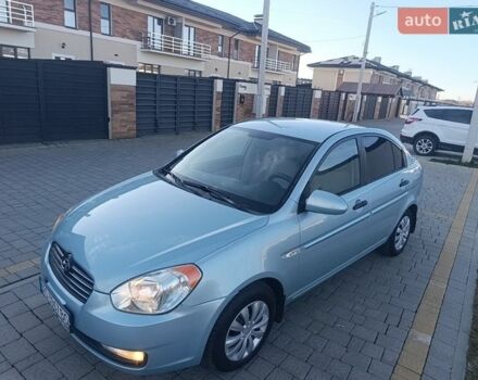 Синий Хендай Акцент, объемом двигателя 1.5 л и пробегом 357 тыс. км за 4500 $, фото 1 на Automoto.ua