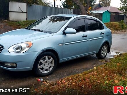 Синий Хендай Акцент, объемом двигателя 1.4 л и пробегом 197 тыс. км за 4200 $, фото 1 на Automoto.ua