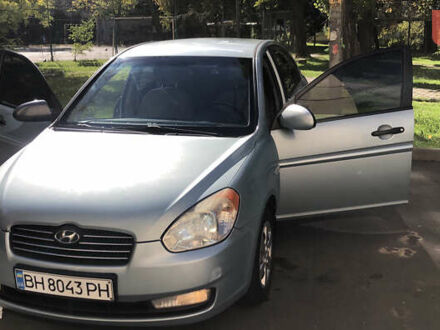 Синий Хендай Акцент, объемом двигателя 1.4 л и пробегом 290 тыс. км за 4300 $, фото 1 на Automoto.ua