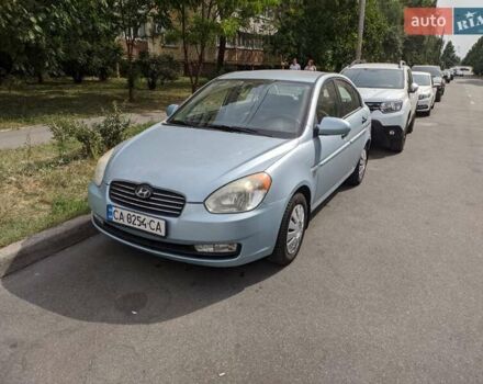 Синий Хендай Акцент, объемом двигателя 1.4 л и пробегом 205 тыс. км за 5800 $, фото 1 на Automoto.ua