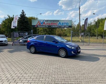Синий Хендай Акцент, объемом двигателя 1.6 л и пробегом 72 тыс. км за 7800 $, фото 1 на Automoto.ua