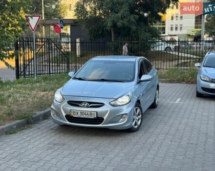 Синий Хендай Акцент, объемом двигателя 1.6 л и пробегом 168 тыс. км за 8400 $, фото 1 на Automoto.ua