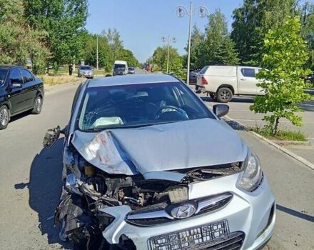 Синій Хендай Акцент, об'ємом двигуна 1.4 л та пробігом 216 тис. км за 2500 $, фото 1 на Automoto.ua