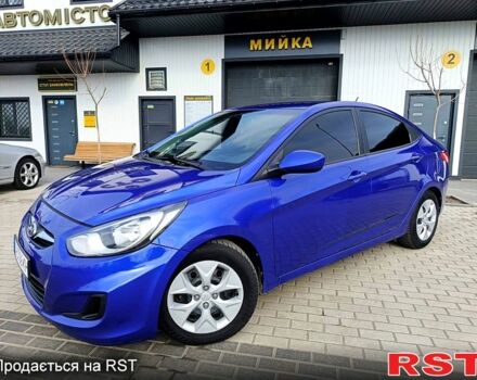 Синий Хендай Акцент, объемом двигателя 1.6 л и пробегом 258 тыс. км за 7800 $, фото 1 на Automoto.ua