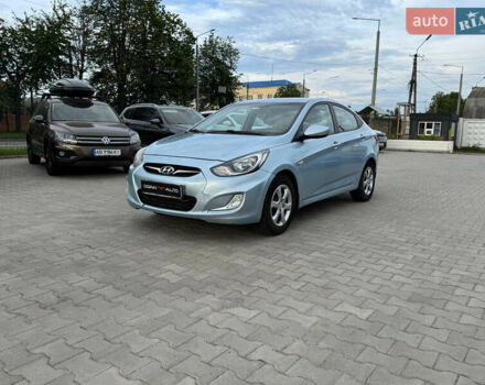 Синій Хендай Акцент, об'ємом двигуна 1.6 л та пробігом 163 тис. км за 8100 $, фото 1 на Automoto.ua