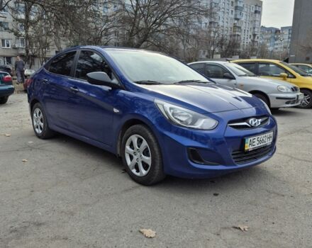 Синий Хендай Акцент, объемом двигателя 1.4 л и пробегом 95 тыс. км за 9000 $, фото 1 на Automoto.ua
