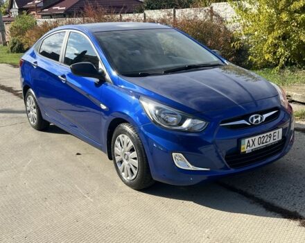 Хендай Акцент 2013 у Харкові на Automoto.ua Синій Хендай Акцент, об'ємом двигуна 1.4 л та пробігом 43 тис. км за 8900 $, фото 1 на Automoto.ua