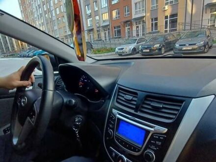 Синій Хендай Акцент, об'ємом двигуна 1.4 л та пробігом 173 тис. км за 7800 $, фото 1 на Automoto.ua