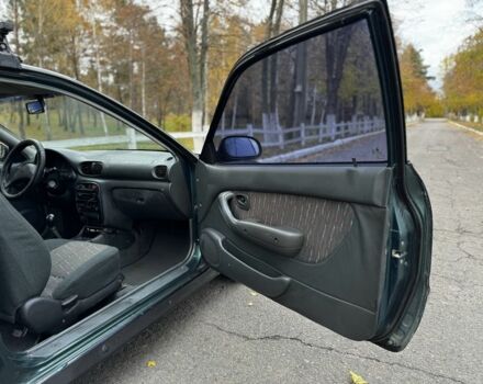 Зеленый Хендай Акцент, объемом двигателя 1.5 л и пробегом 220 тыс. км за 1600 $, фото 11 на Automoto.ua