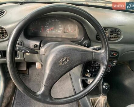 Зелений Хендай Акцент, об'ємом двигуна 1.5 л та пробігом 439 тис. км за 1300 $, фото 4 на Automoto.ua