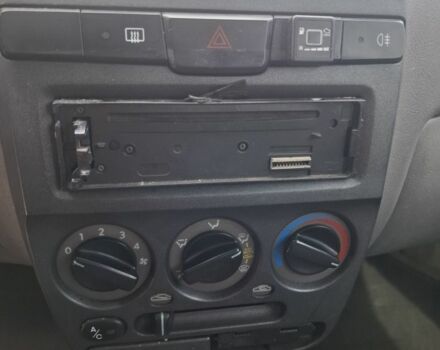 Зелений Хендай Акцент, об'ємом двигуна 1.5 л та пробігом 205 тис. км за 2700 $, фото 7 на Automoto.ua