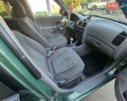 Зелений Хендай Акцент, об'ємом двигуна 1.5 л та пробігом 186 тис. км за 2999 $, фото 4 на Automoto.ua