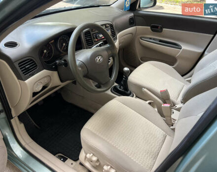 Зеленый Хендай Акцент, объемом двигателя 1.4 л и пробегом 201 тыс. км за 5300 $, фото 23 на Automoto.ua