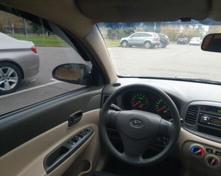 Зеленый Хендай Акцент, объемом двигателя 1.4 л и пробегом 288 тыс. км за 4500 $, фото 5 на Automoto.ua