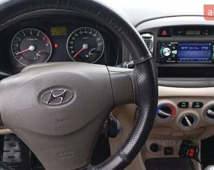 Зеленый Хендай Акцент, объемом двигателя 1.4 л и пробегом 215 тыс. км за 4199 $, фото 13 на Automoto.ua