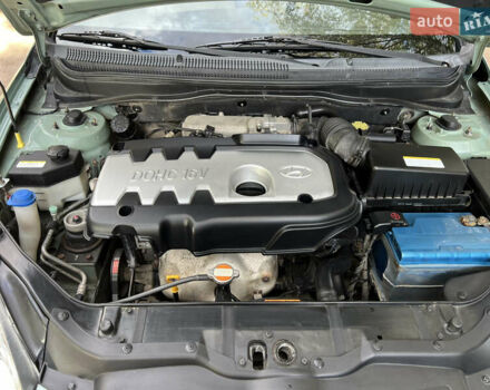 Зеленый Хендай Акцент, объемом двигателя 1.4 л и пробегом 201 тыс. км за 5300 $, фото 15 на Automoto.ua