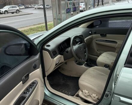 Зелений Хендай Акцент, об'ємом двигуна 1.4 л та пробігом 249 тис. км за 3200 $, фото 7 на Automoto.ua