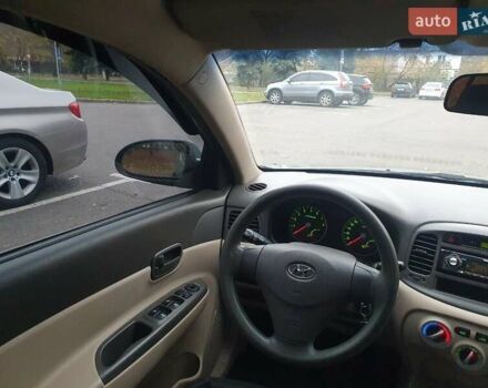 Зеленый Хендай Акцент, объемом двигателя 1.4 л и пробегом 288 тыс. км за 4500 $, фото 5 на Automoto.ua